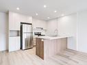 Kitchen - 209-145 Rue Salaberry, Salaberry-De-Valleyfield, QC  - Indoor Photo Showing Kitchen With Upgraded Kitchen 