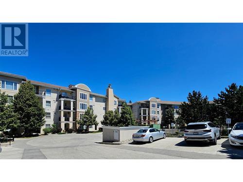 3168 Via Centrale Road Unit# 1415, Kelowna, BC - Outdoor With Facade