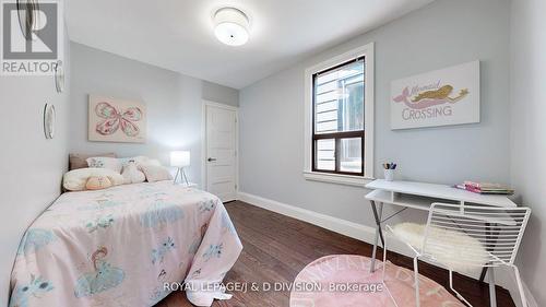 38 Fielding Avenue, Toronto, ON - Indoor Photo Showing Bedroom