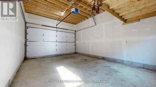 38 Fielding Avenue, Toronto, ON - Indoor Photo Showing Garage