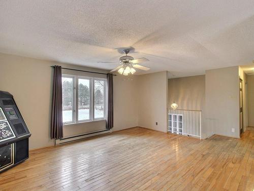 Living room - 505 Ch. De St-Edmond, Val-D'Or, QC - Indoor Photo Showing Other Room