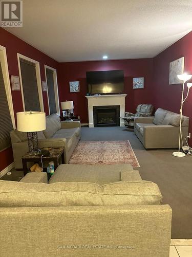 184 Raymond Road, Hamilton, ON - Indoor Photo Showing Living Room With Fireplace