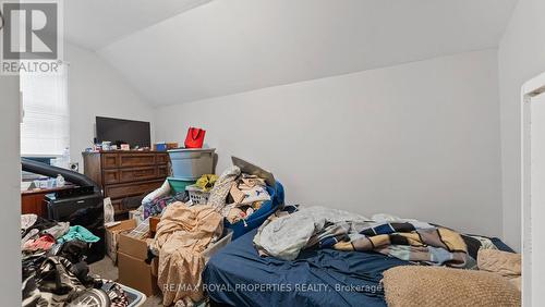 102 King Street, Norfolk, ON - Indoor Photo Showing Bedroom