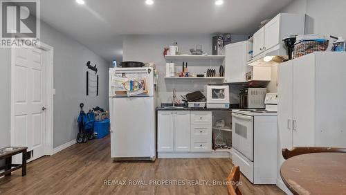 102 King Street, Norfolk, ON - Indoor Photo Showing Kitchen