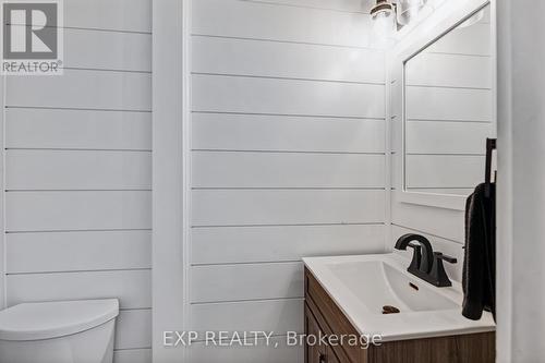 126 Aldred Drive, Scugog, ON - Indoor Photo Showing Bathroom