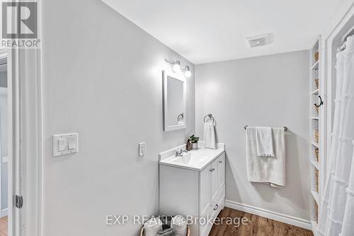 126 Aldred Drive, Scugog, ON - Indoor Photo Showing Bathroom