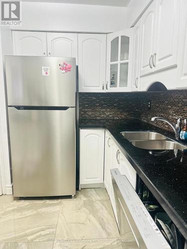 809 - 1360 York Mills Road S, Toronto, ON - Indoor Photo Showing Kitchen With Double Sink