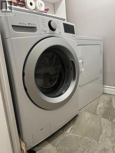 809 - 1360 York Mills Road S, Toronto, ON - Indoor Photo Showing Laundry Room