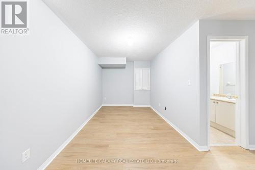 11 Chambersburg Way, Whitchurch-Stouffville, ON - Indoor Photo Showing Other Room