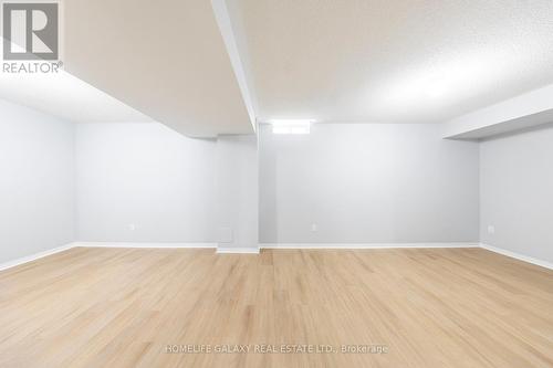 11 Chambersburg Way, Whitchurch-Stouffville, ON - Indoor Photo Showing Other Room