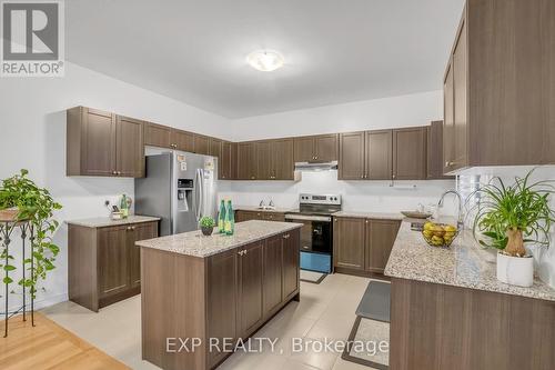 44 Aitchison Avenue, Southgate, ON - Indoor Photo Showing Kitchen