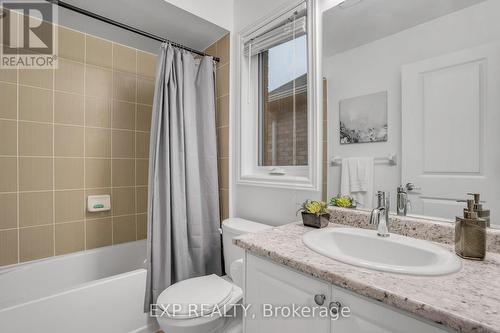 44 Aitchison Avenue, Southgate, ON - Indoor Photo Showing Bathroom