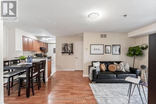 301 - 4 Dayspring Circle, Brampton, ON - Indoor Photo Showing Living Room