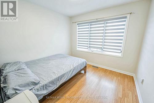 34 Hyacinth Crescent, Toronto, ON - Indoor Photo Showing Bedroom