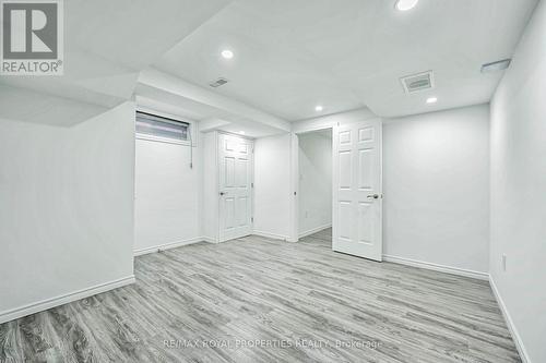 34 Hyacinth Crescent, Toronto, ON - Indoor Photo Showing Other Room