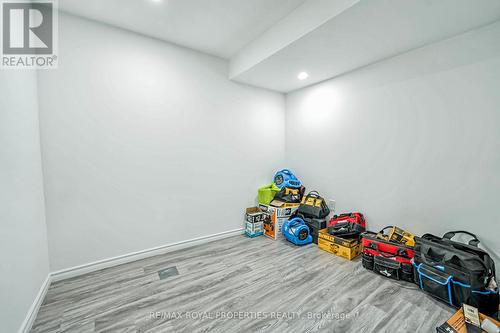 34 Hyacinth Crescent, Toronto, ON - Indoor Photo Showing Other Room