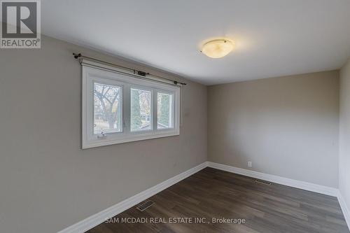 1198 Willowbrook Drive S, Oakville, ON - Indoor Photo Showing Other Room