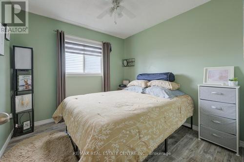 81 Dyer Court, Cambridge, ON - Indoor Photo Showing Bedroom