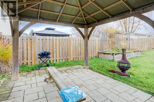 81 Dyer Court, Cambridge, ON - Outdoor