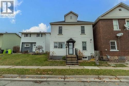 642 Albert St W, Sault Ste Marie, ON - Outdoor With Facade