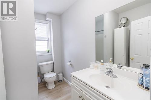 642 Albert St W, Sault Ste Marie, ON - Indoor Photo Showing Bathroom