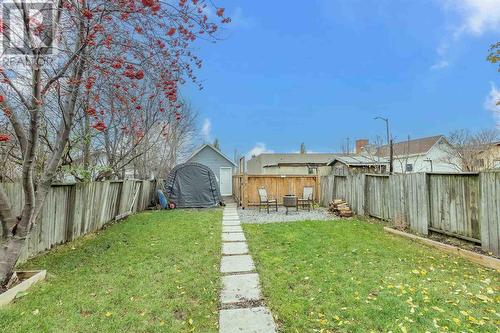 642 Albert St W, Sault Ste Marie, ON - Outdoor With Backyard