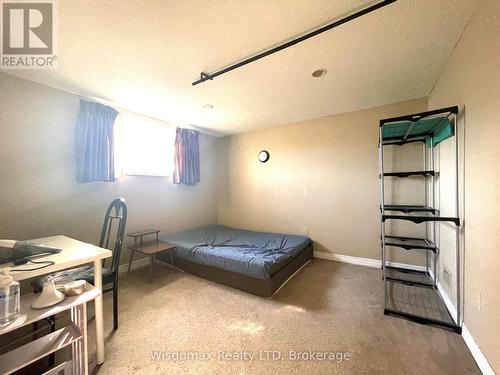 1 Donlon Circle, St. Catharines (461 - Glendale/Glenridge), ON - Indoor Photo Showing Bedroom