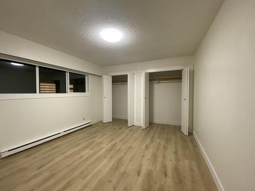 Upper Level Fl-832 Habgood Street, Surrey, BC - Indoor Photo Showing Other Room