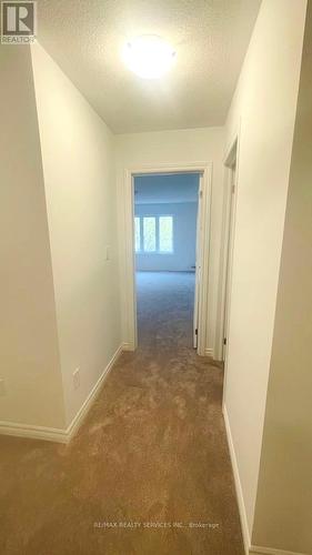 346 Okanagan Path, Oshawa, ON - Indoor Photo Showing Other Room