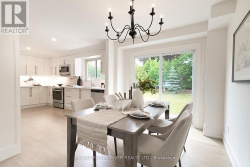 364 Holcan Avenue, Oshawa, ON - Indoor Photo Showing Dining Room