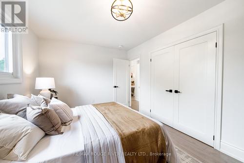 364 Holcan Avenue, Oshawa, ON - Indoor Photo Showing Bedroom