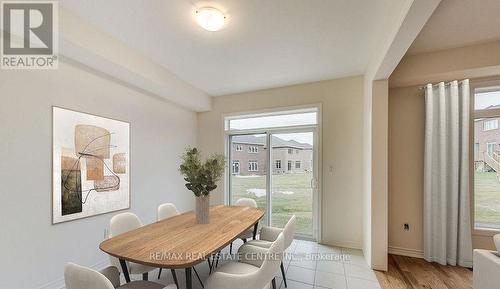 2184 Lozenby Street, Innisfil, ON - Indoor Photo Showing Dining Room