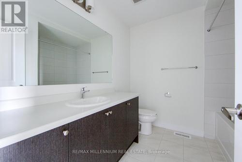 1088 Thompson Drive N, Oshawa, ON - Indoor Photo Showing Bathroom