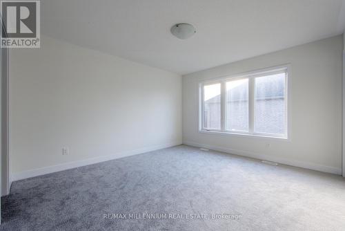 1088 Thompson Drive N, Oshawa, ON - Indoor Photo Showing Other Room