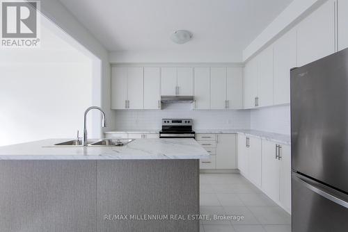 1088 Thompson Drive N, Oshawa, ON - Indoor Photo Showing Kitchen With Stainless Steel Kitchen With Double Sink