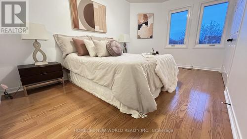 6 Shallowford Court, Toronto, ON - Indoor Photo Showing Bedroom