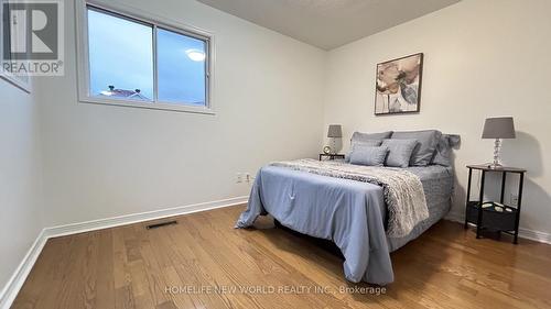 6 Shallowford Court, Toronto, ON - Indoor Photo Showing Bedroom