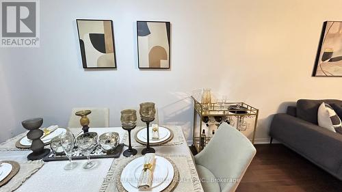 6 Shallowford Court, Toronto, ON - Indoor Photo Showing Dining Room