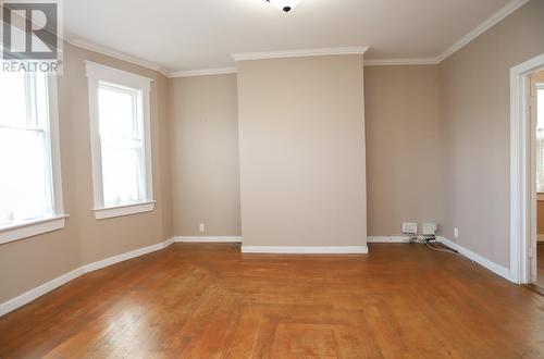 210 Hamilton Avenue, St. John'S, NL - Indoor Photo Showing Other Room