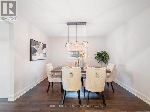 97 Golf Links Drive, Aurora, ON - Indoor Photo Showing Dining Room