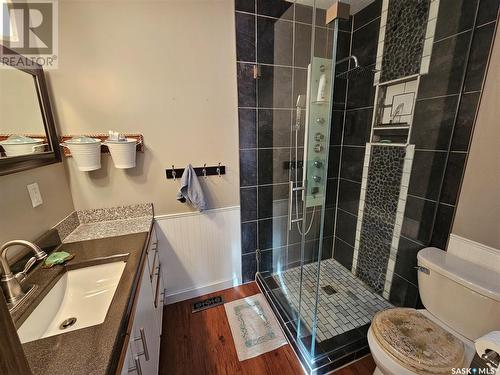 616 2Nd Avenue W, Meadow Lake, SK - Indoor Photo Showing Bathroom