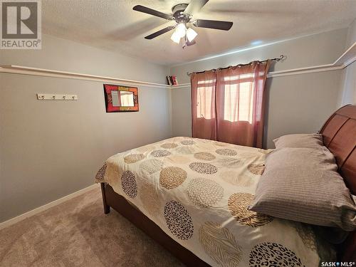 616 2Nd Avenue W, Meadow Lake, SK - Indoor Photo Showing Bedroom