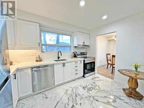 27 Crendon Drive, Toronto, ON - Indoor Photo Showing Kitchen