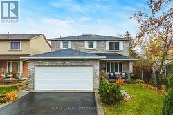 145 DRAGOON DRIVE E  Hamilton, ON L9B 2C9