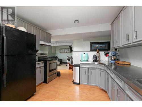 2745 Northview Place, Lake Country, BC - Indoor Photo Showing Kitchen