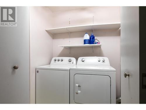 2745 Northview Place, Lake Country, BC - Indoor Photo Showing Laundry Room