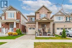 206 AMAND DRIVE  Kitchener, ON N2R 0J8