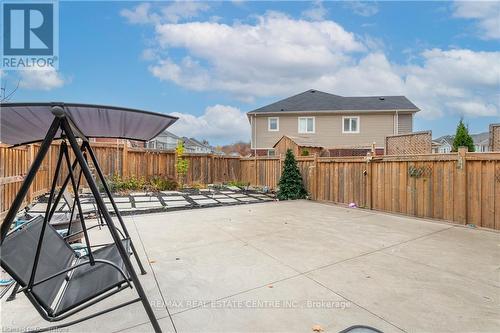 206 Amand Drive, Kitchener, ON - Outdoor