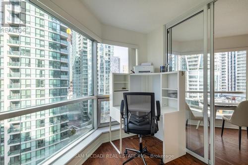 1404 - 10 Yonge Street, Toronto, ON - Indoor