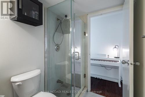 1404 - 10 Yonge Street, Toronto, ON - Indoor Photo Showing Bathroom